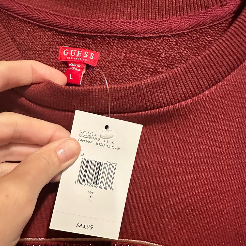 Guess sweatshirt. Rhinestone detailing - Picture 2 of 3